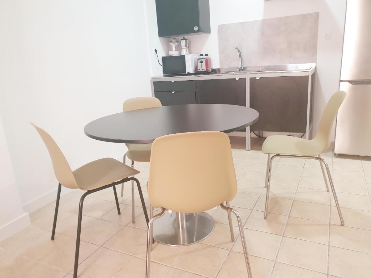 Economical Homes In Center Malaga Zewnętrze zdjęcie
