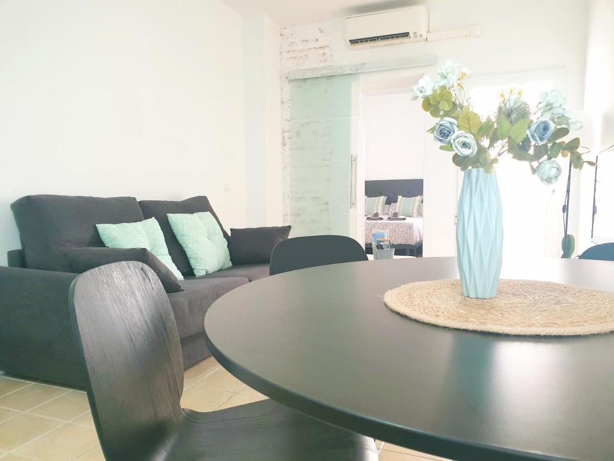 Economical Homes In Center Malaga Zewnętrze zdjęcie
